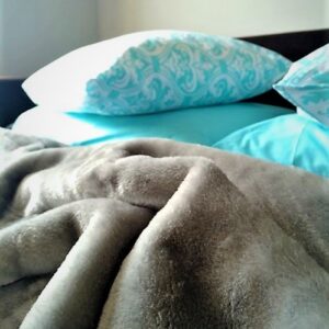 Βελούδινη κουβέρτα μονή, μονόχρωμη, 160Χ220cm, σε γκρι χρώμα (7420-9)